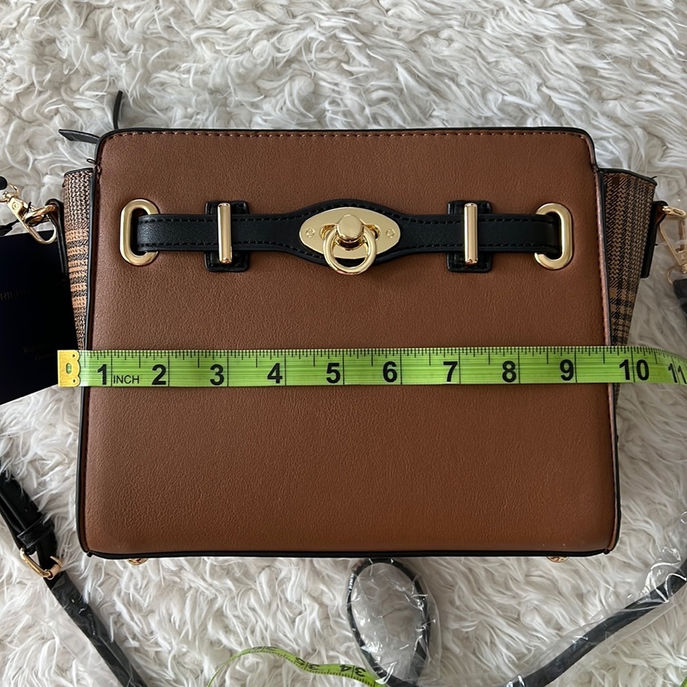Adrienne Vittadini Wall Street Style Crossbody Purse - Picture 16 of 16